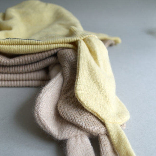 Cashmere Trapper Hat - Soft Peach